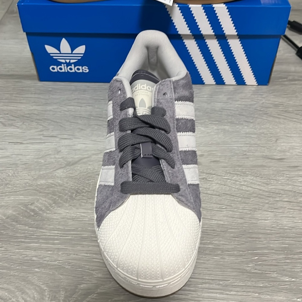 NWT Adidas Originals Superstar XLG Women's Shoes - Grey/White - IG2125 - Picture 9 of 12